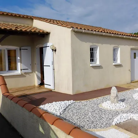 Maison De : Plage, Foret Et Calme A - Fr-1-336-113